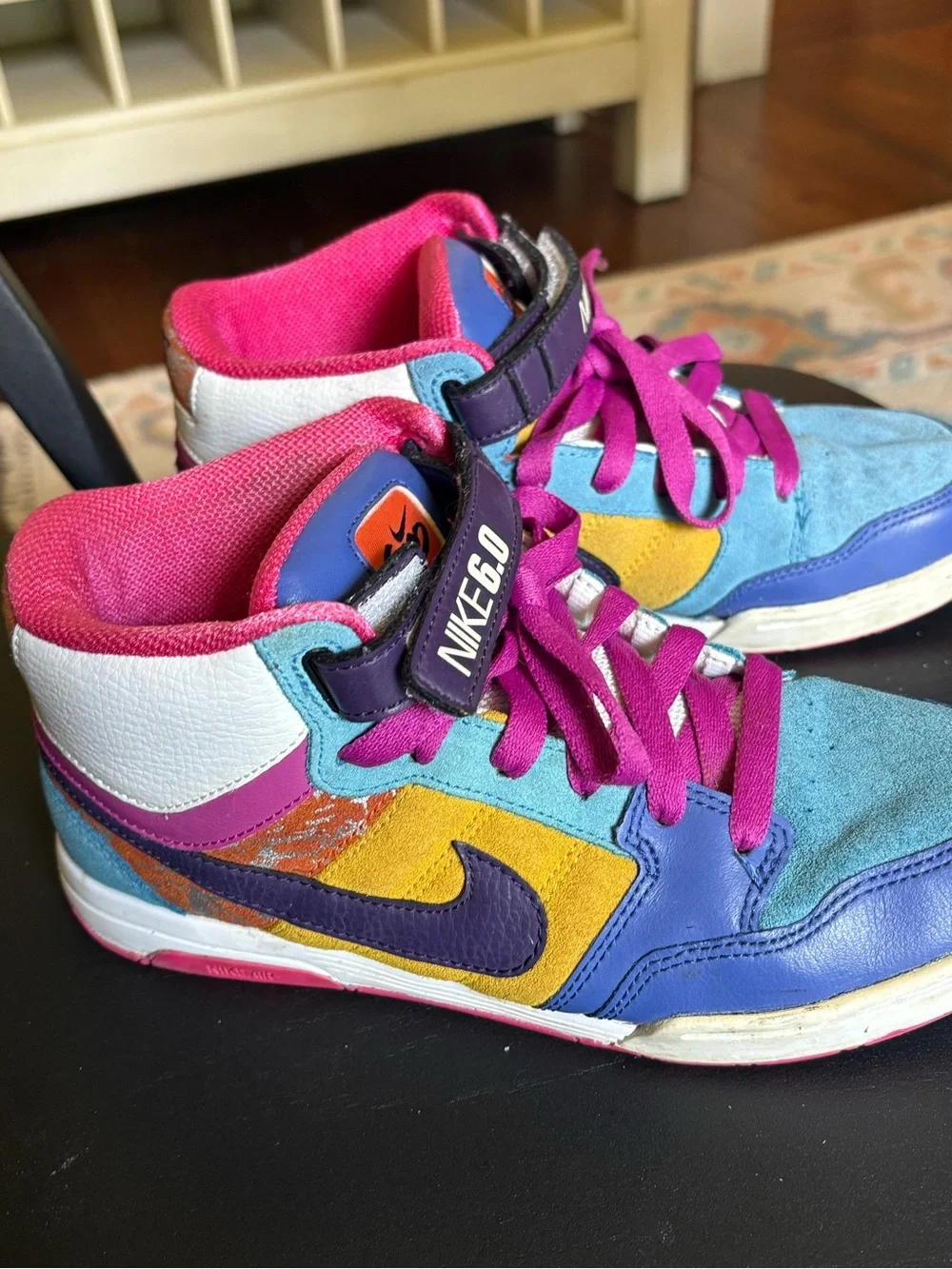 Nike 2009 vibrant